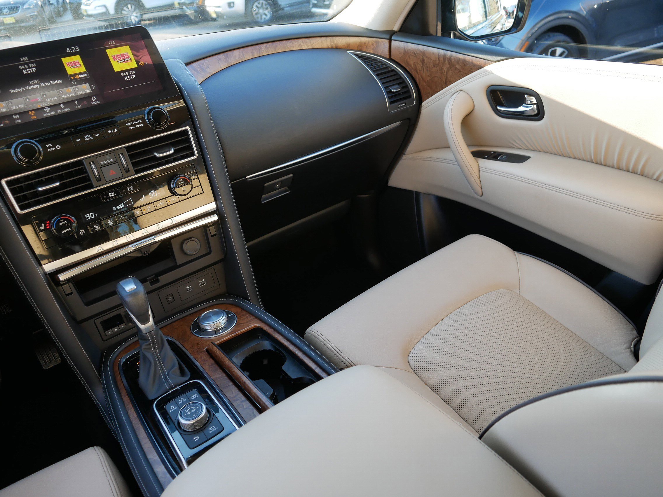 Certified 2024 Nissan Armada SL w/ Cargo Package image 11