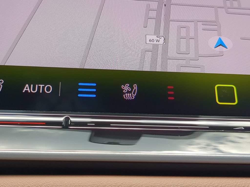New 2026 Volkswagen Tiguan SEL R-Line AWD/4WD image 25