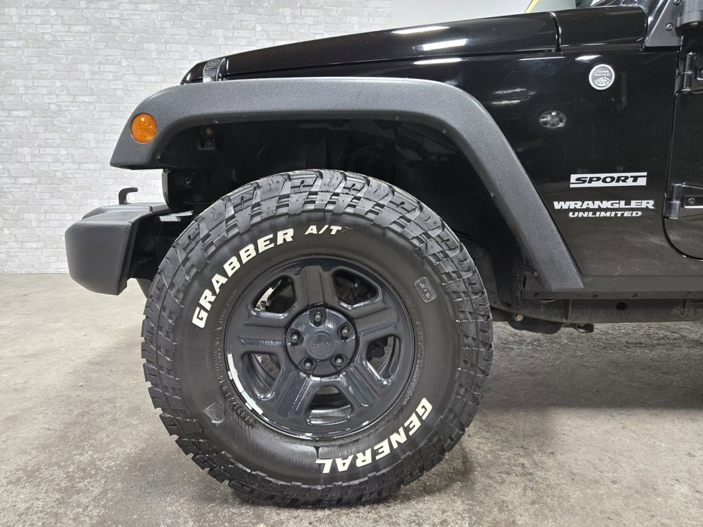 Used 2017 Jeep Wrangler Unlimited Sport w/ Connectivity Group image 52