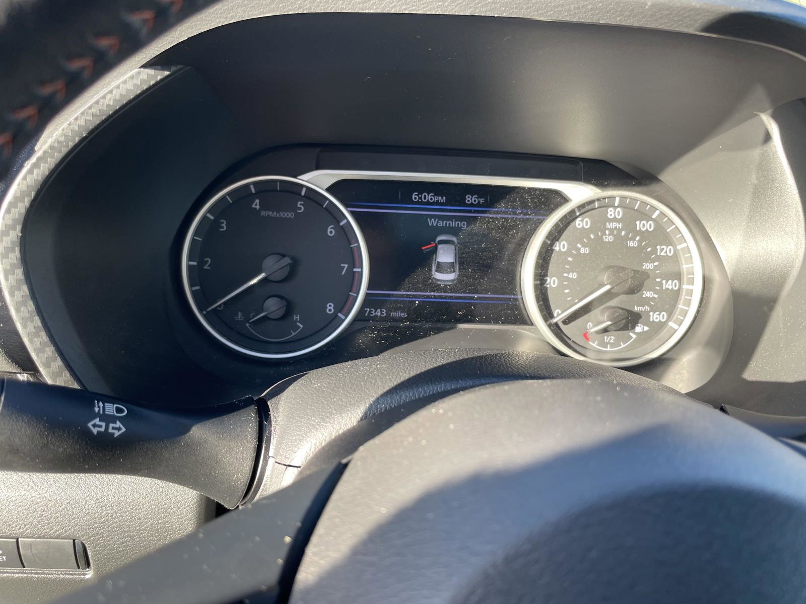 Used 2024 Nissan Sentra SR w/ SR Premium Package image 16