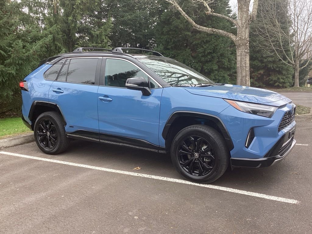 Used 2024 Toyota RAV4 XSE w/ Advanced Technology Package image 7