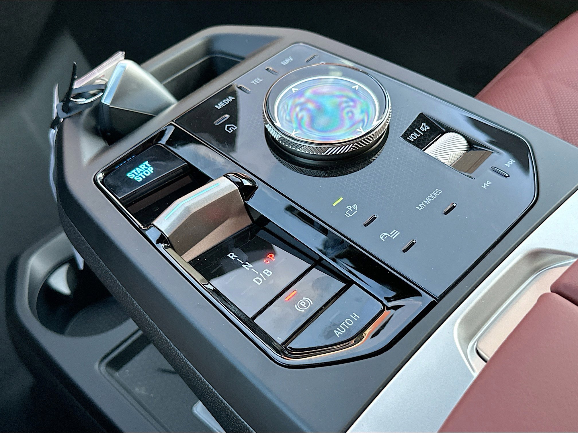 New 2026 BMW iX xDrive45 w/ Premium Package image 14