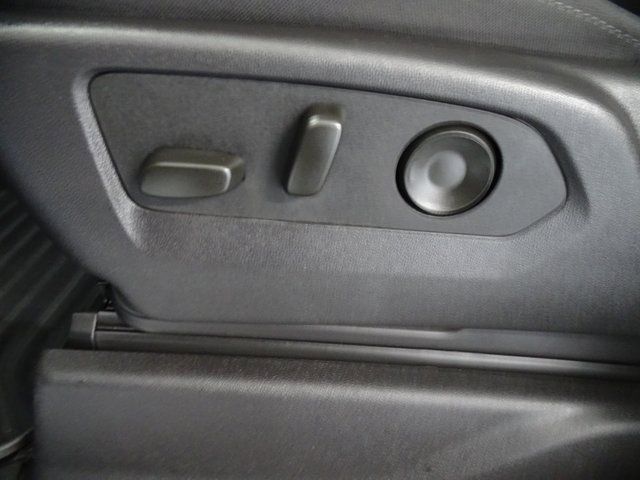 Certified 2025 Chevrolet Silverado 2500 Custom w/ Custom Convenience Package image 3