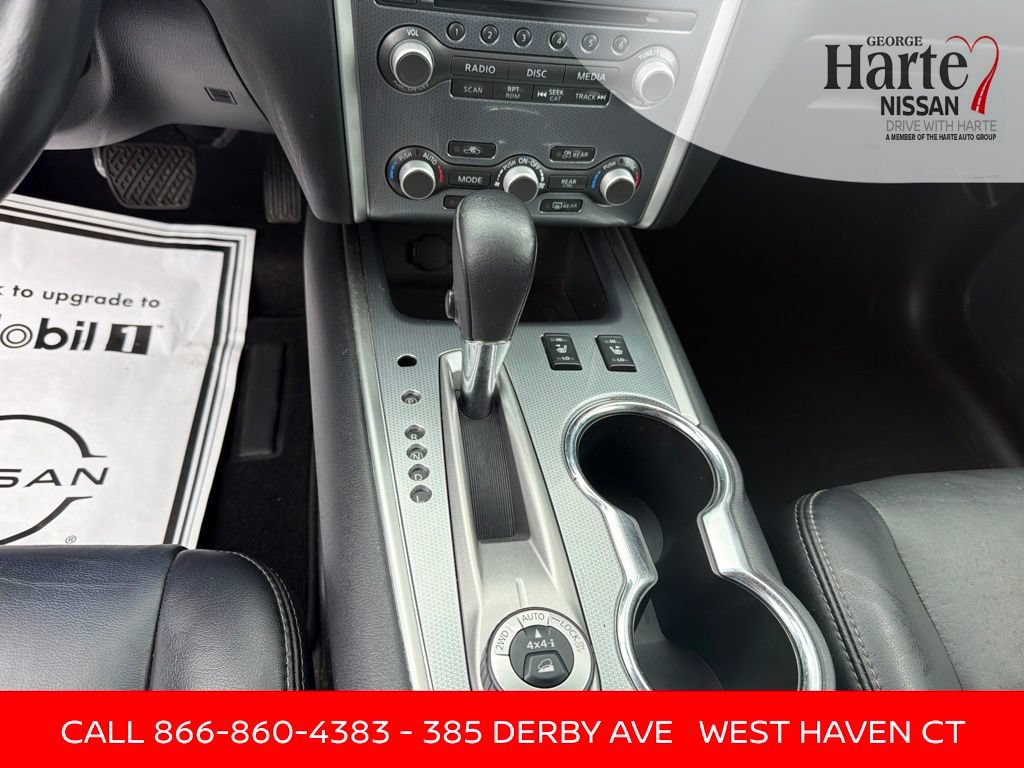 Used 2020 Nissan Pathfinder SL AWD/4WD image 14