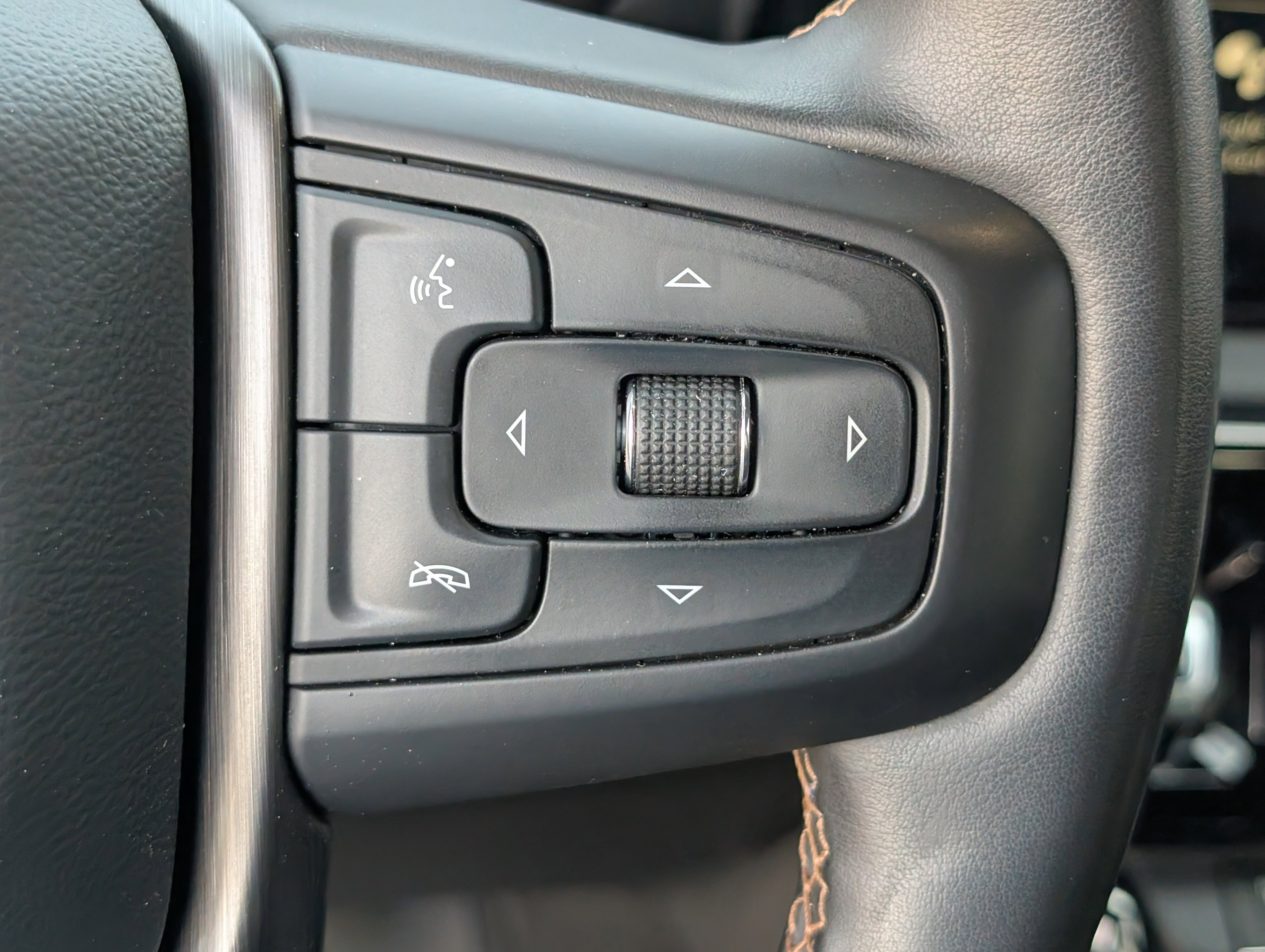 Used 2024 GMC Sierra 2500 AT4 w/ AT4 Premium Plus Package image 21