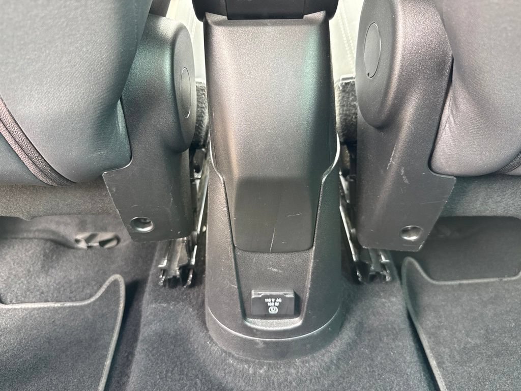 Used 2014 FIAT 500L Trekking w/ Popular Equipment Group FWD image 15