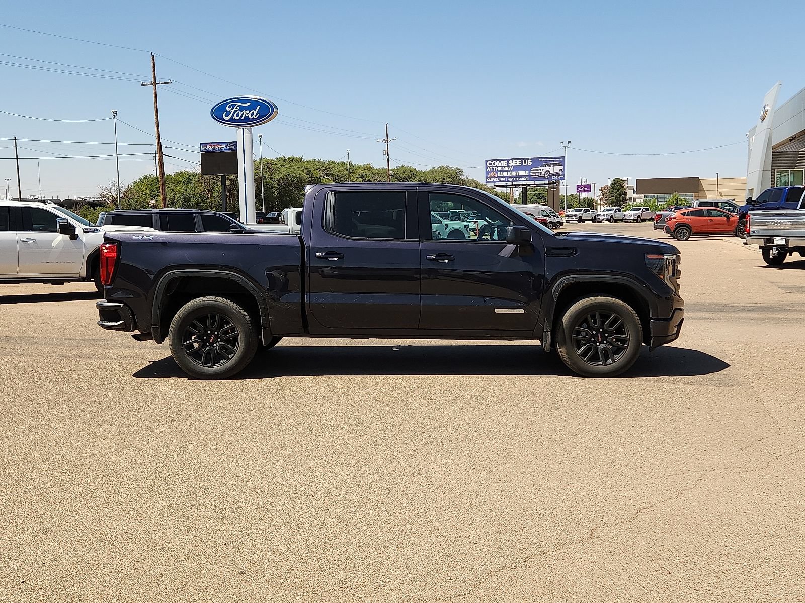 Used 2024 GMC Sierra 1500 Elevation AWD/4WD image 5