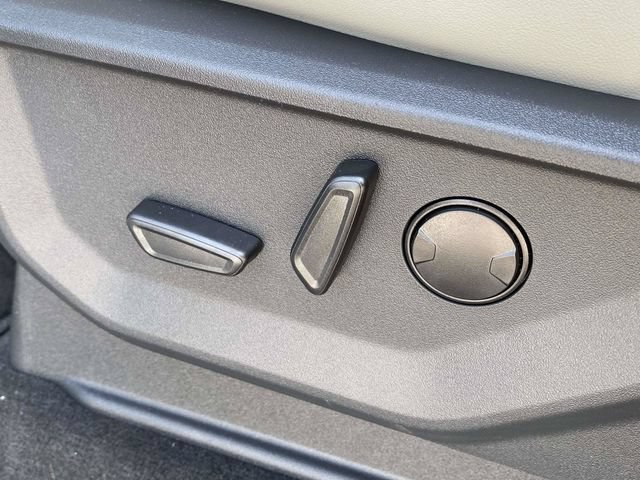 New 2026 Ford Expedition Max Active RWD image 10