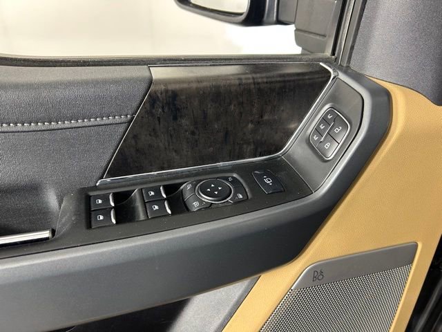 Used 2024 Ford F250 Lariat image 18