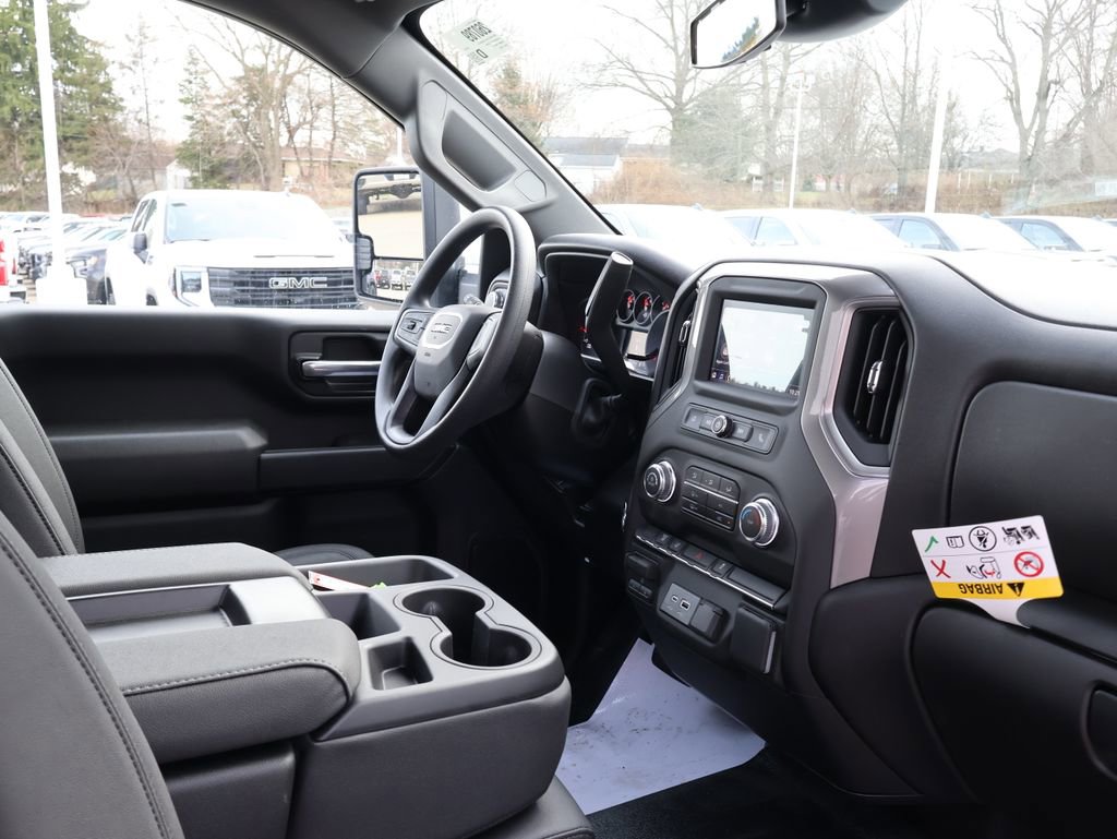 New 2026 GMC Sierra 3500 Pro w/ Convenience Package image 35