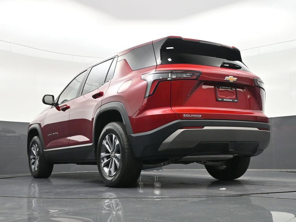 Used 2026 Chevrolet Equinox LT FWD image 28