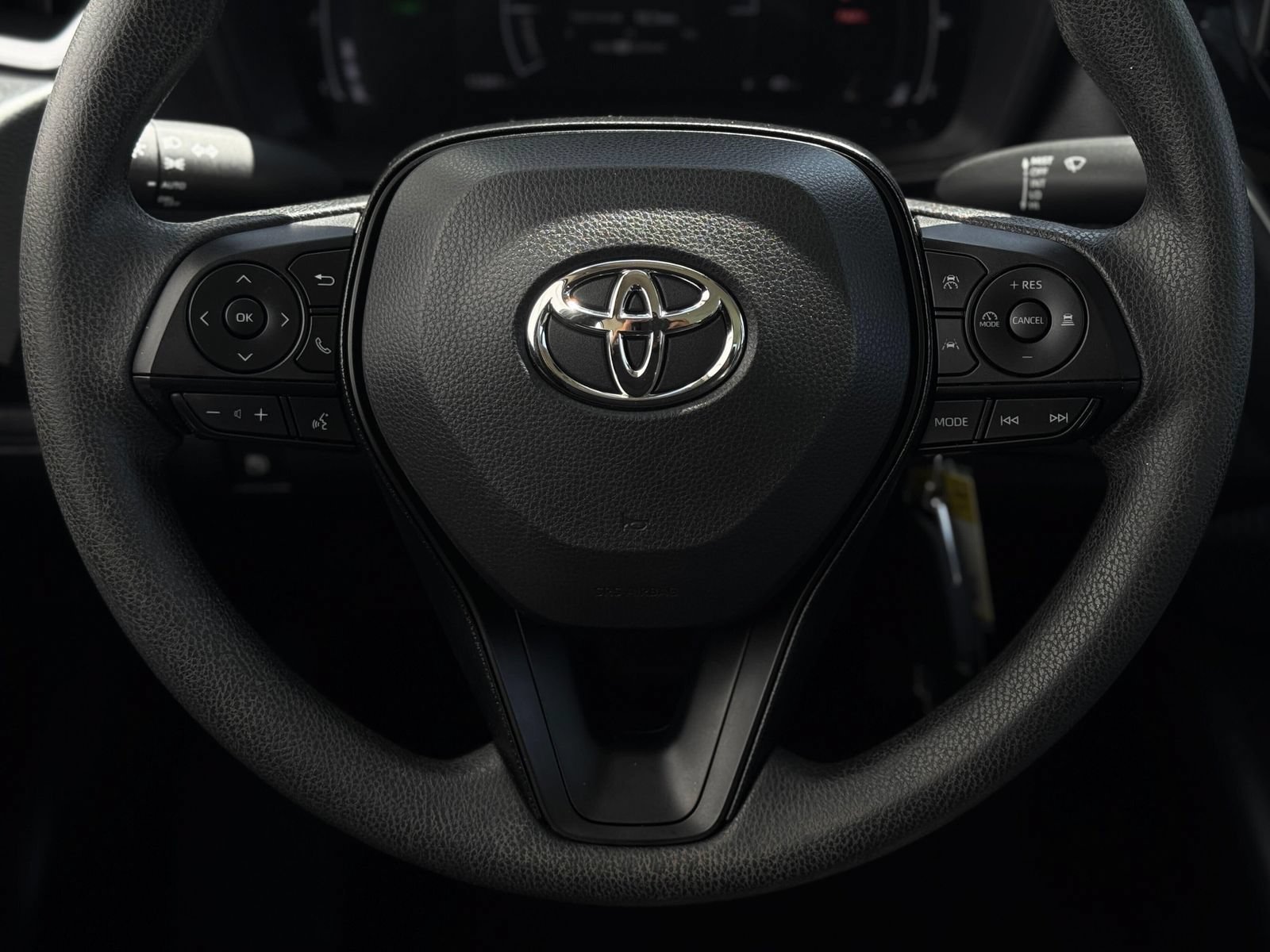 Used 2026 Toyota Corolla LE FWD image 16
