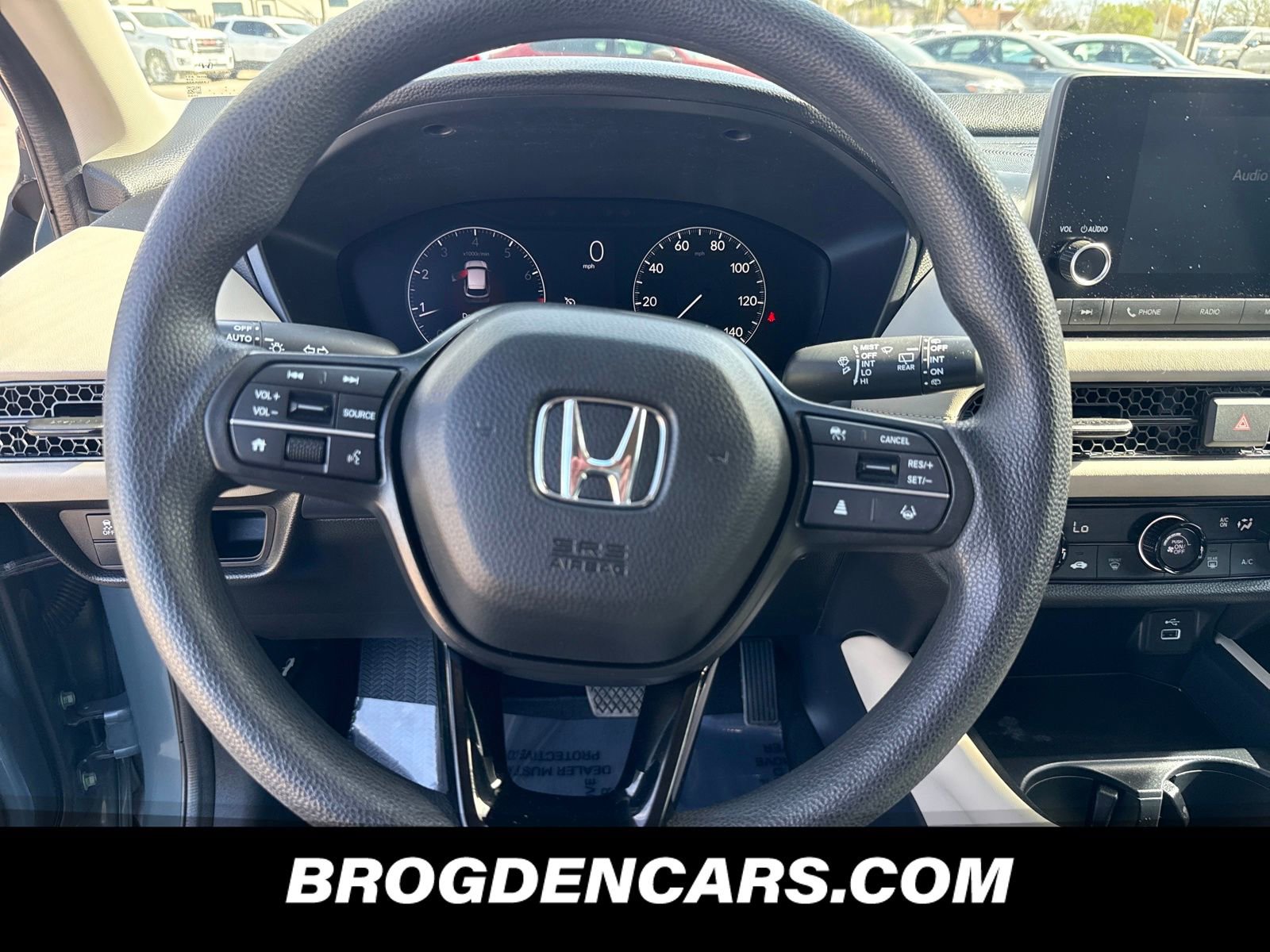 Used 2023 Honda HR-V LX image 4