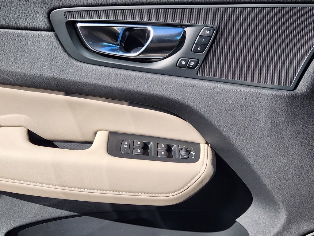 New 2026 Volvo XC60 B5 Plus w/ Protection Package Premier image 13