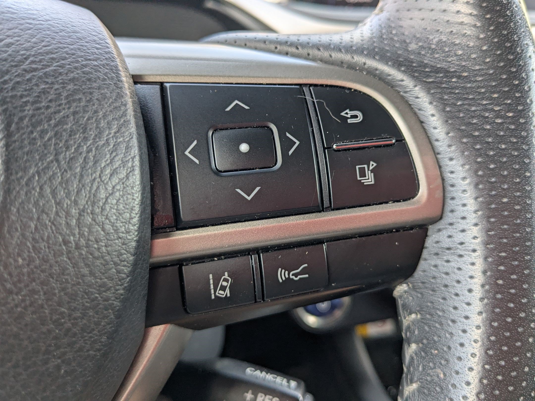Used 2022 Lexus RX 450h F Sport w/ Cold Area Package (CT) AWD/4WD image 20