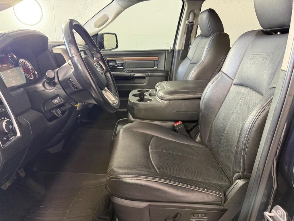 Used 2018 RAM 1500 Laramie w/ Protection Group AWD/4WD image 18