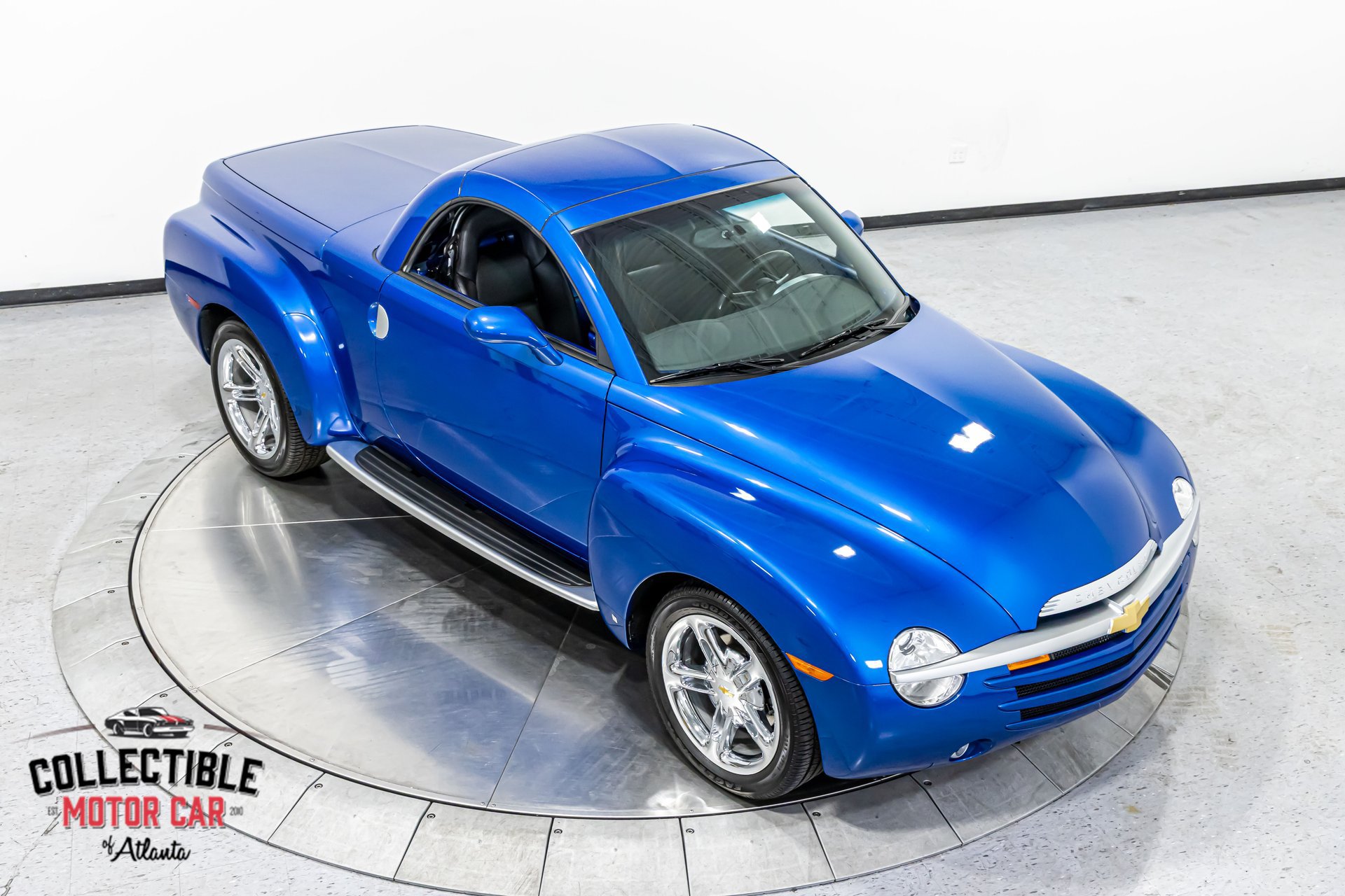 Used 2006 Chevrolet SSR w/ Preferred Equipment Group RWD image 35