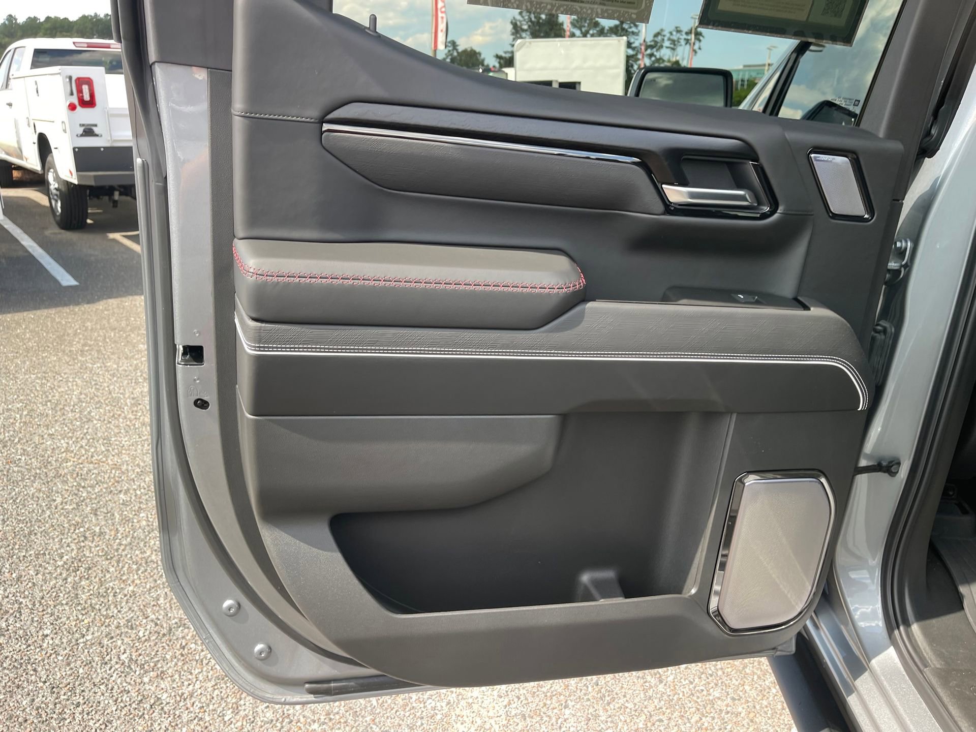 Used 2025 GMC Sierra 1500 AT4X w/ AT4X AEV Edition image 20