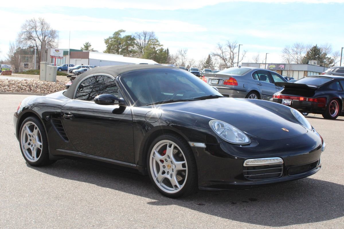 Used 2005 Porsche Boxster S image 7