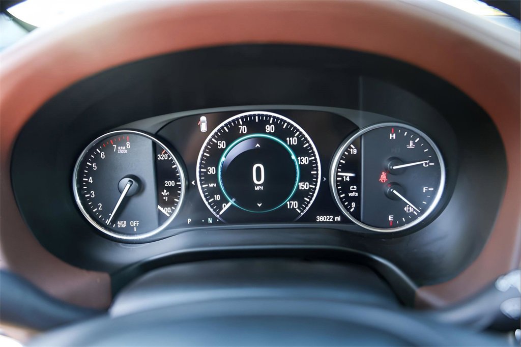 Used 2018 Buick Enclave Avenir w/ Avenir Technology Package image 11