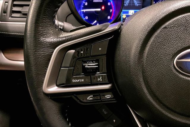 Used 2018 Subaru Outback 2.5i Touring image 18