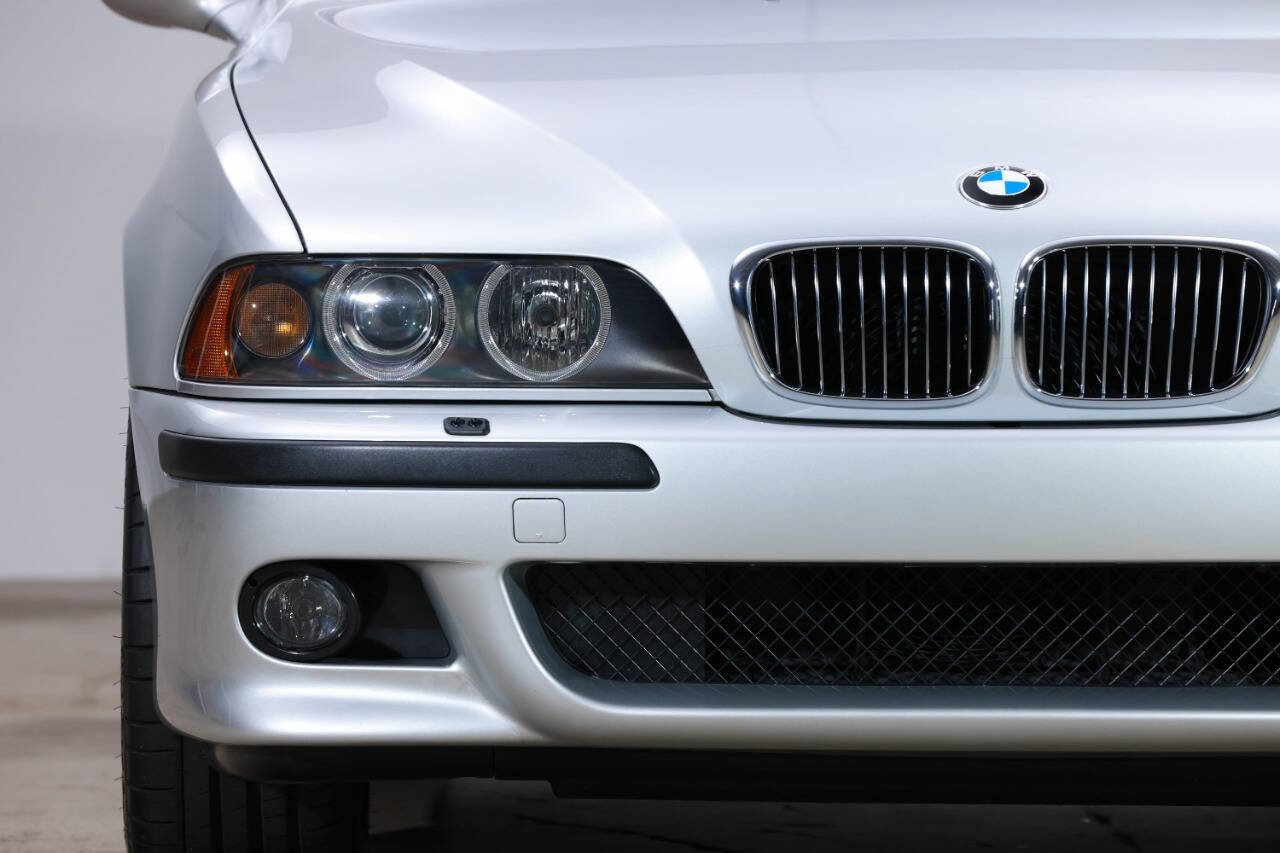 Used 2002 BMW M5 image 31