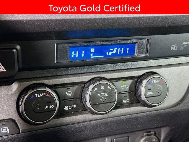 Certified 2022 Toyota Tacoma TRD Off-Road image 15