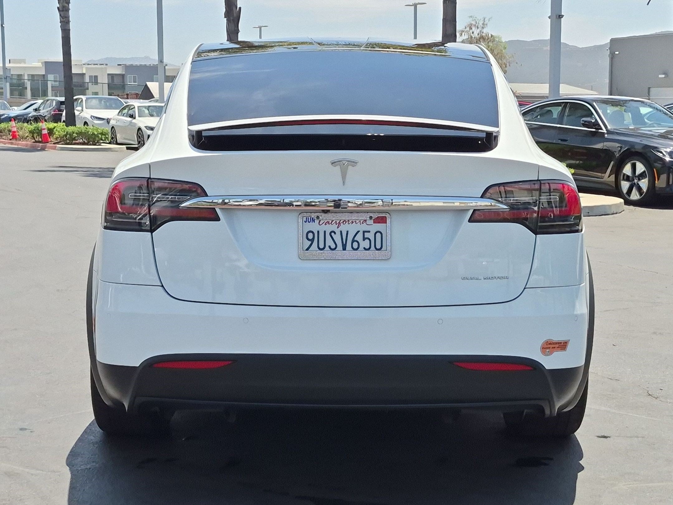 Used 2020 Tesla Model X Long Range AWD/4WD image 9