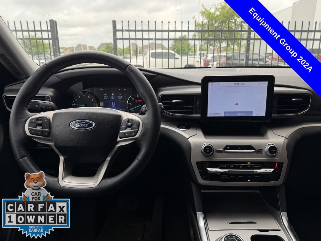 Used 2024 Ford Explorer XLT w/ Equipment Group 202A image 8