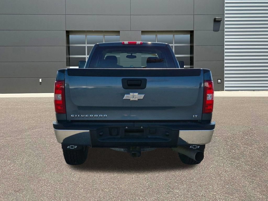 Used 2009 Chevrolet Silverado 2500 LT w/ Interior Plus Package AWD/4WD image 7