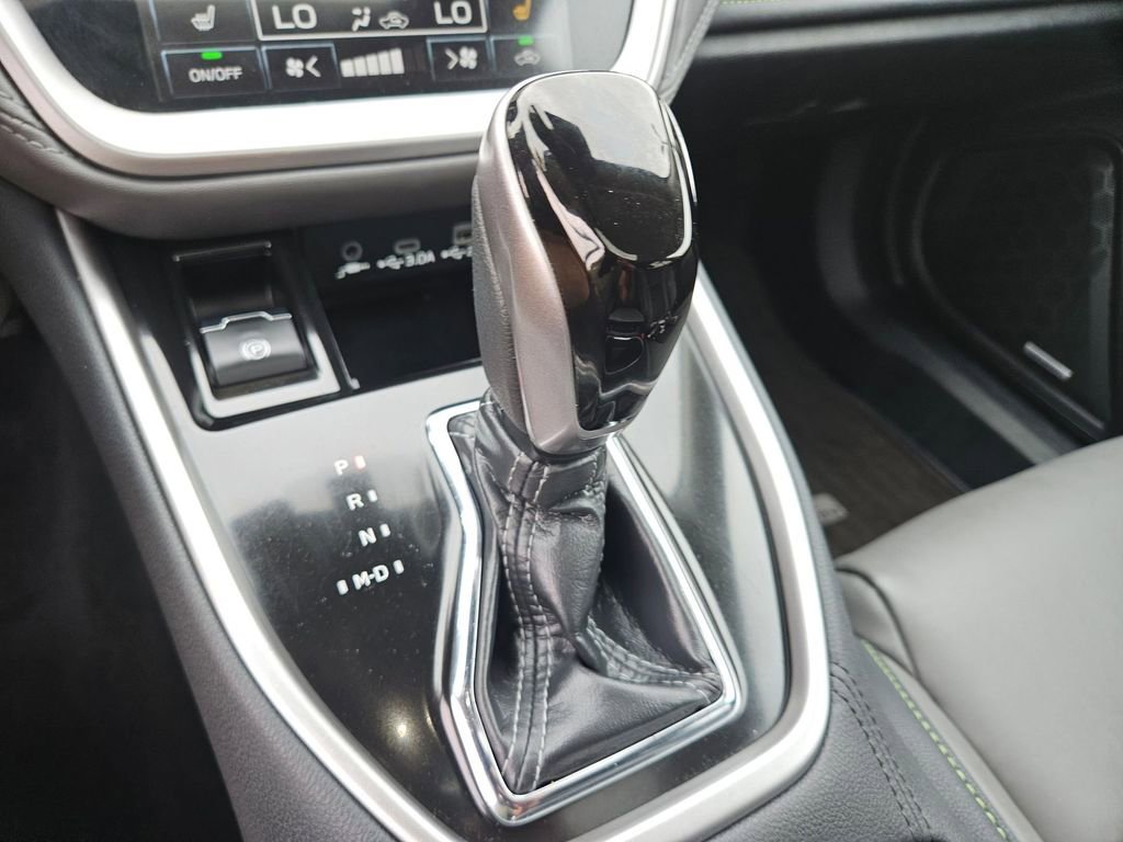 Used 2025 Subaru Outback Onyx Edition AWD/4WD image 31