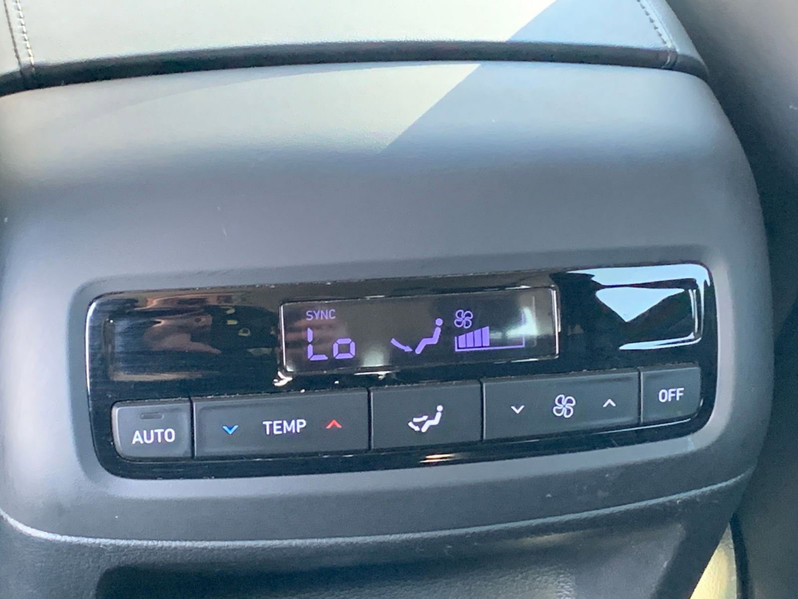 Used 2025 Hyundai Palisade SEL image 25