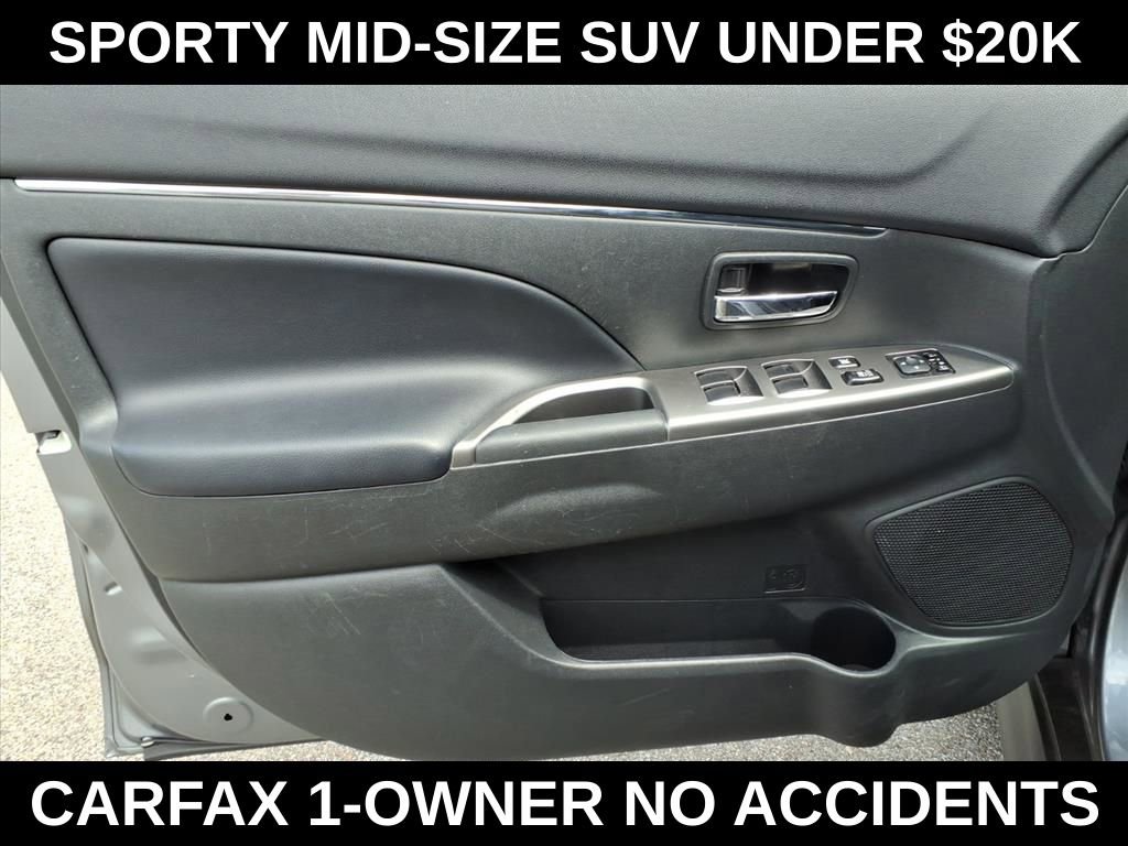 Used 2024 Mitsubishi Outlander Sport SE AWD/4WD image 11