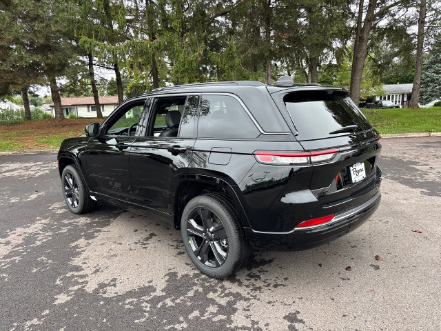 New 2027 Jeep Grand Cherokee Limited AWD/4WD image 4