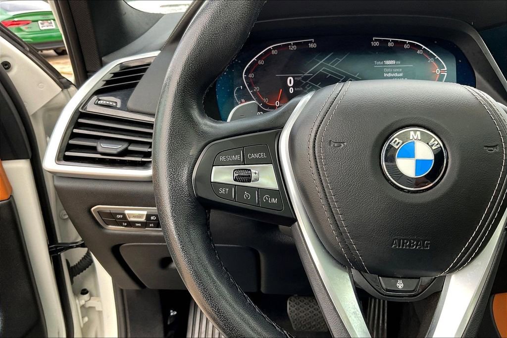 Used 2023 BMW X5 xDrive40i w/ Parking Assistance Package image 11