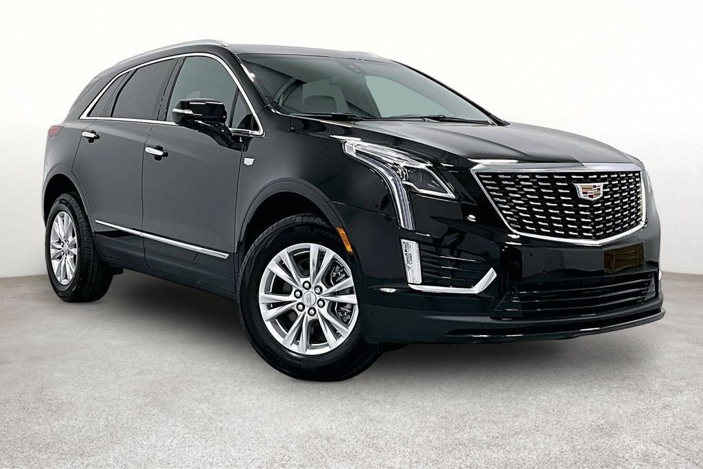 New 2026 Cadillac XT5 Luxury w/ LPO, Floor Liner Package