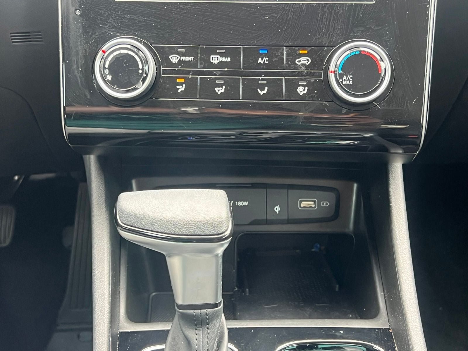 Used 2023 Hyundai Tucson SEL FWD image 32