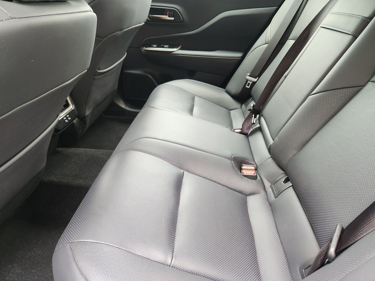 Used 2024 Toyota Crown AWD/4WD image 29