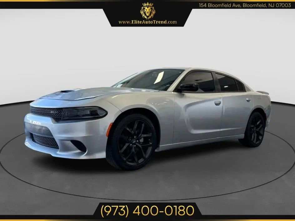 Used 2022 Dodge Charger SXT w/ Blacktop Package image 3
