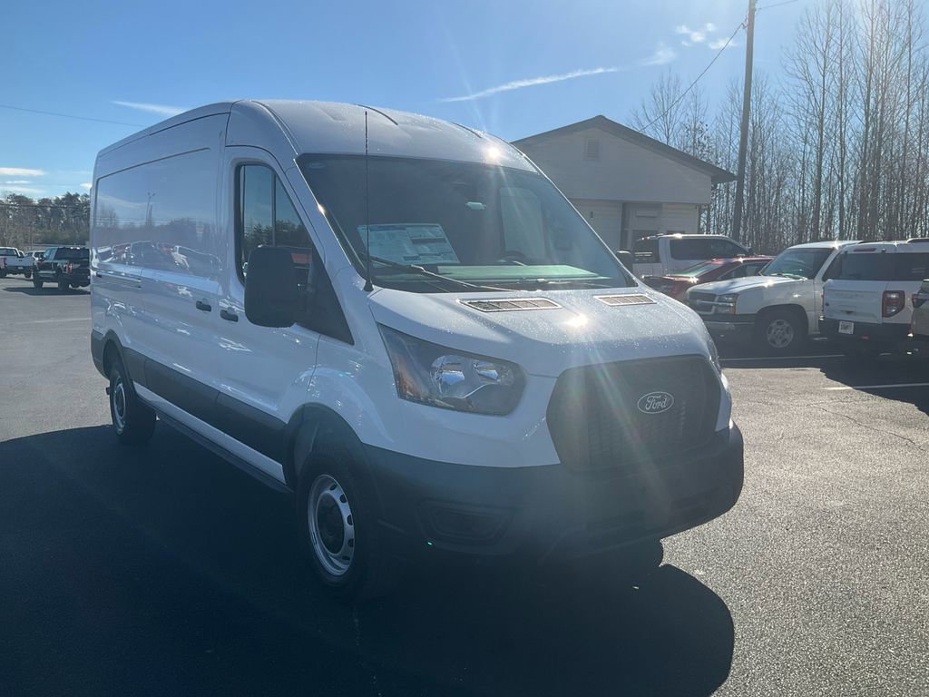 New 2026 Ford Transit 250 148 Medium Roof RWD image 3