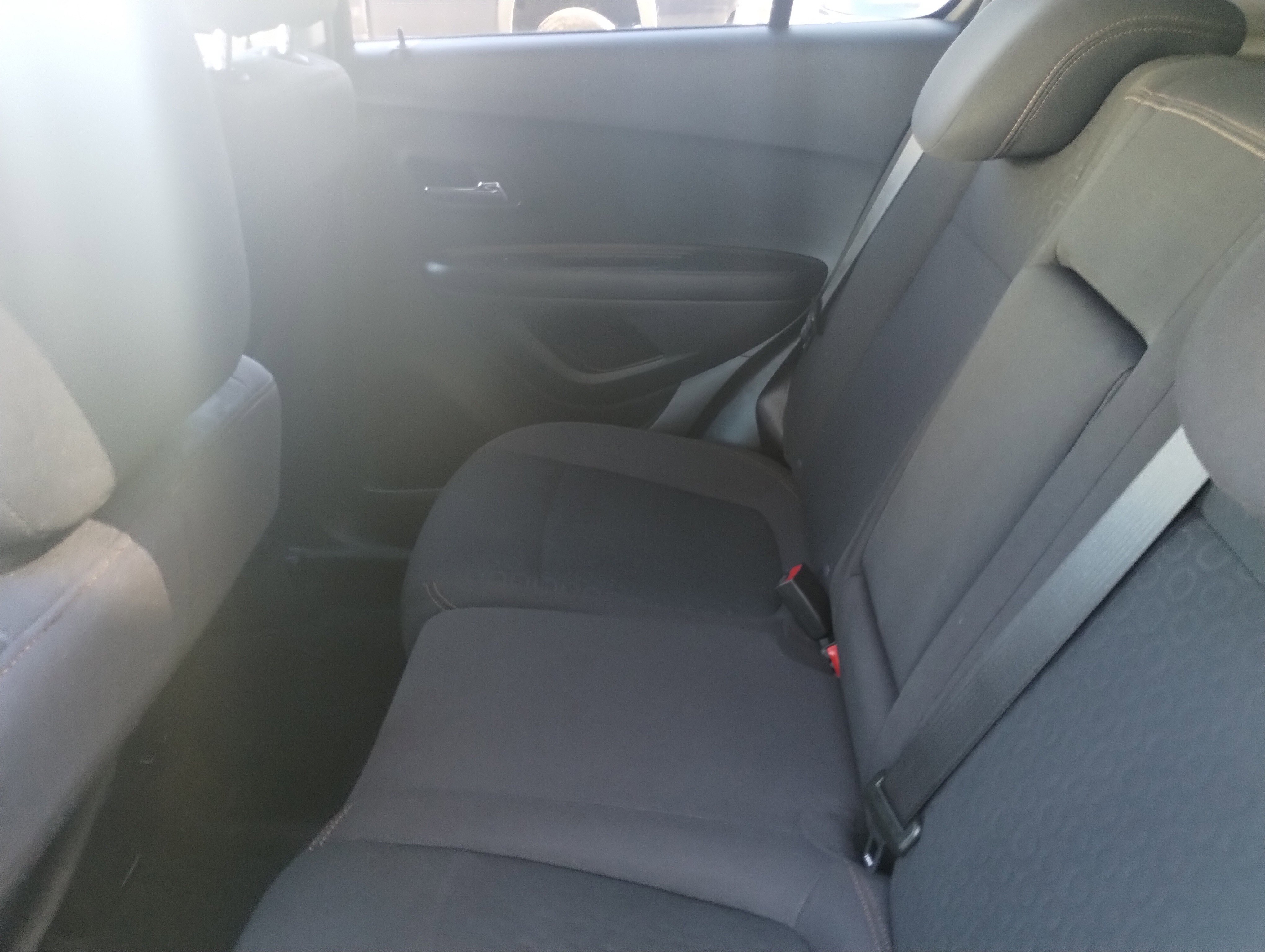 Used 2022 Chevrolet Trax LS w/ Tint and Cruise Package image 15