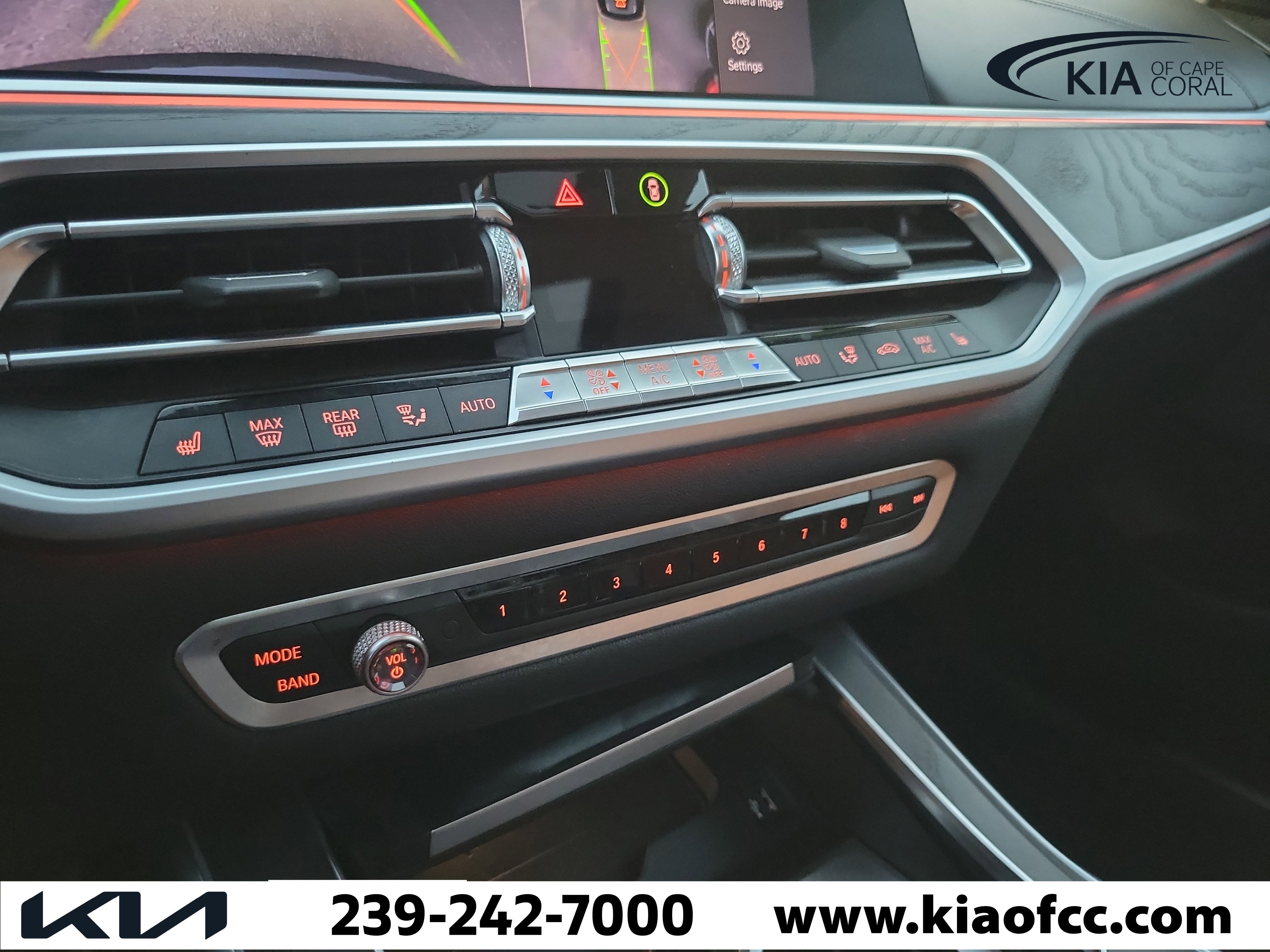 Used 2019 BMW X7 xDrive40i w/ Premium Package AWD/4WD image 33
