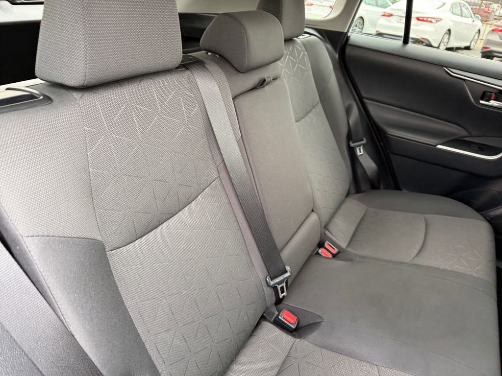 Certified 2024 Toyota RAV4 XLE image 21