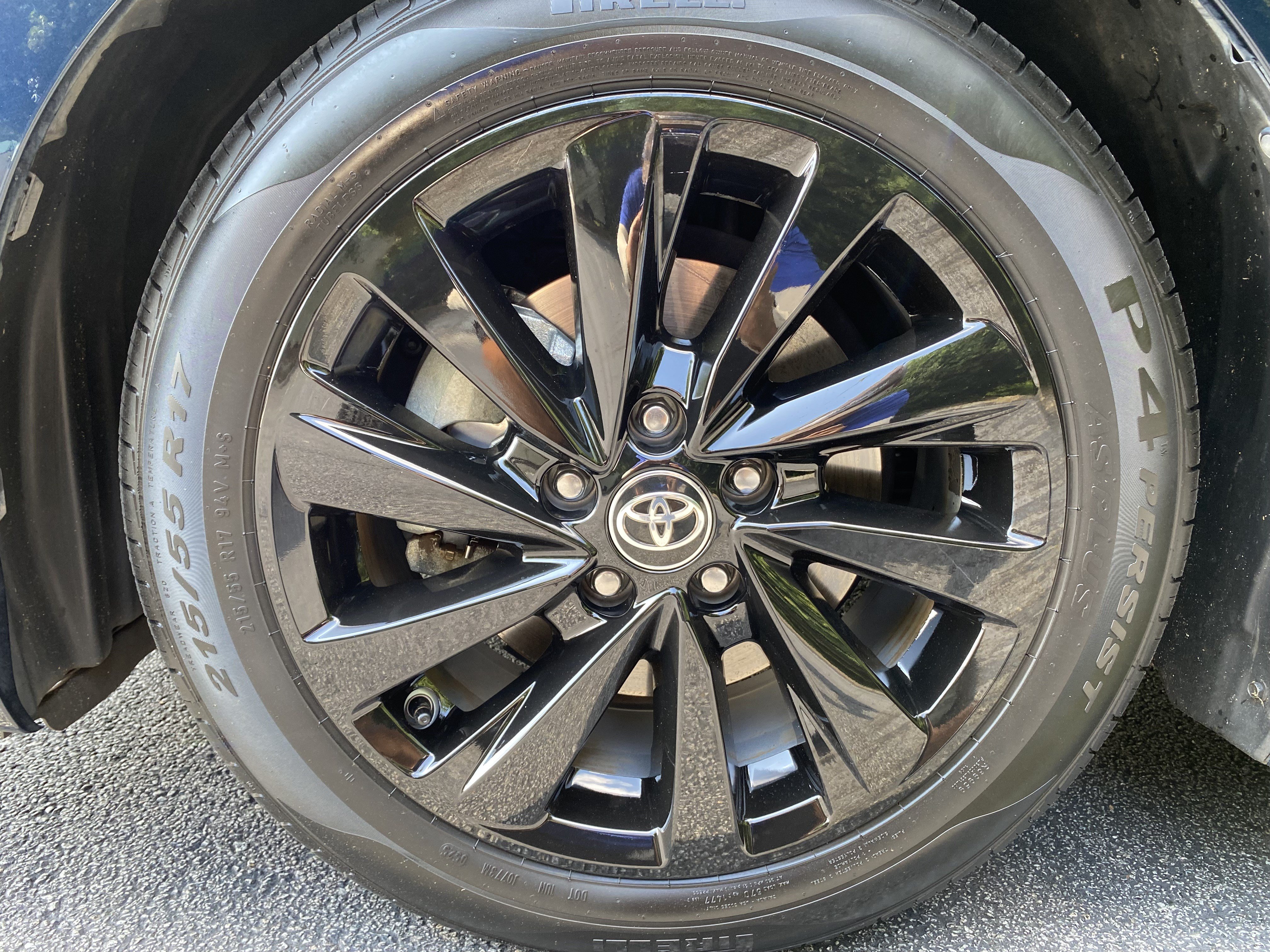 Used 2021 Toyota Camry LE FWD image 39