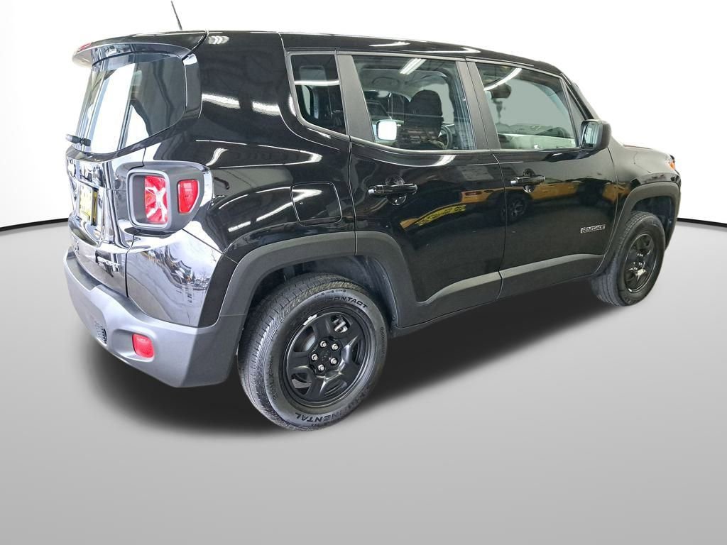 Used 2022 Jeep Renegade Sport image 6