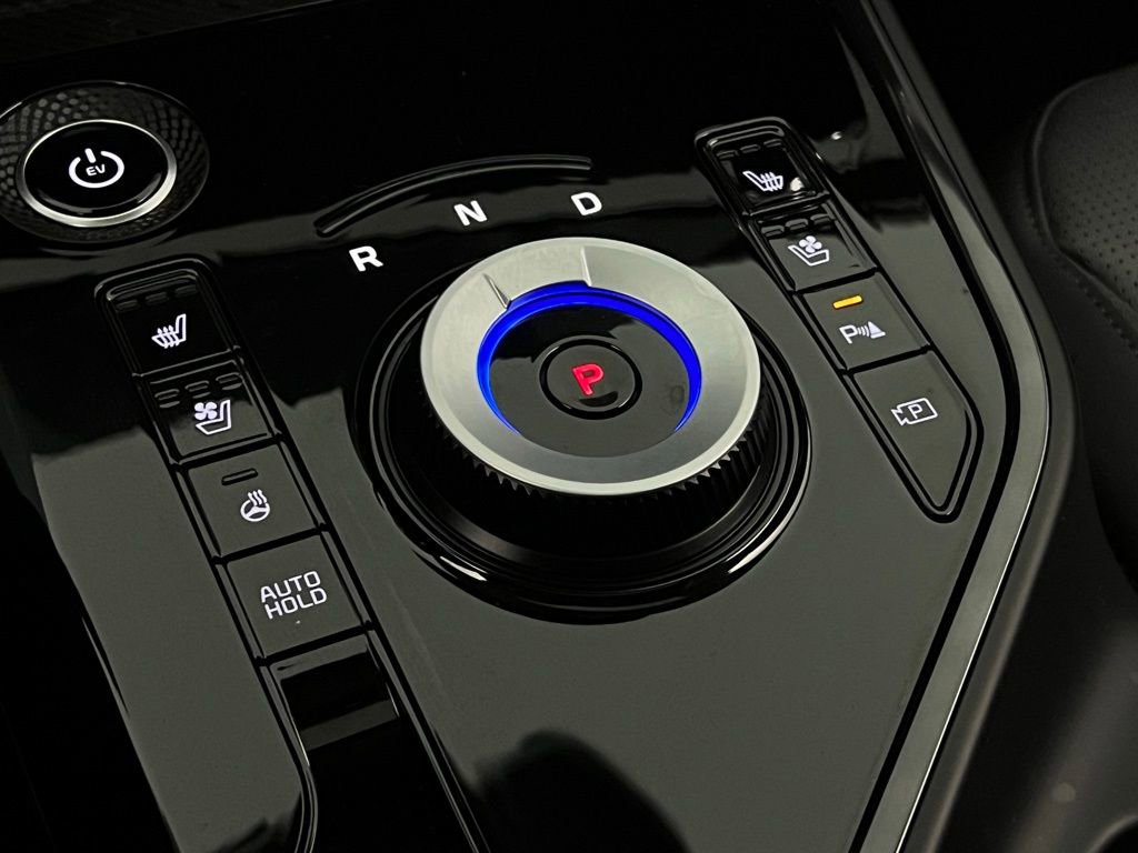 Used 2024 Kia Niro Wave image 18