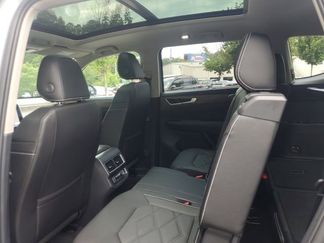 New 2026 Volkswagen Atlas SE image 12