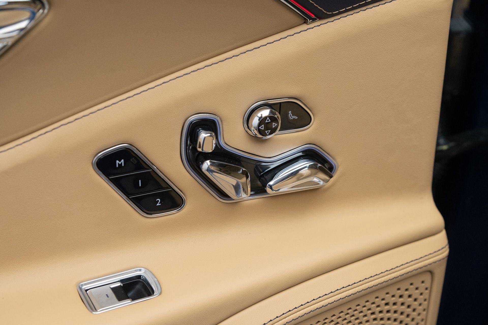 New 2026 Bentley Flying Spur Plug-In Hybrid AWD/4WD image 19