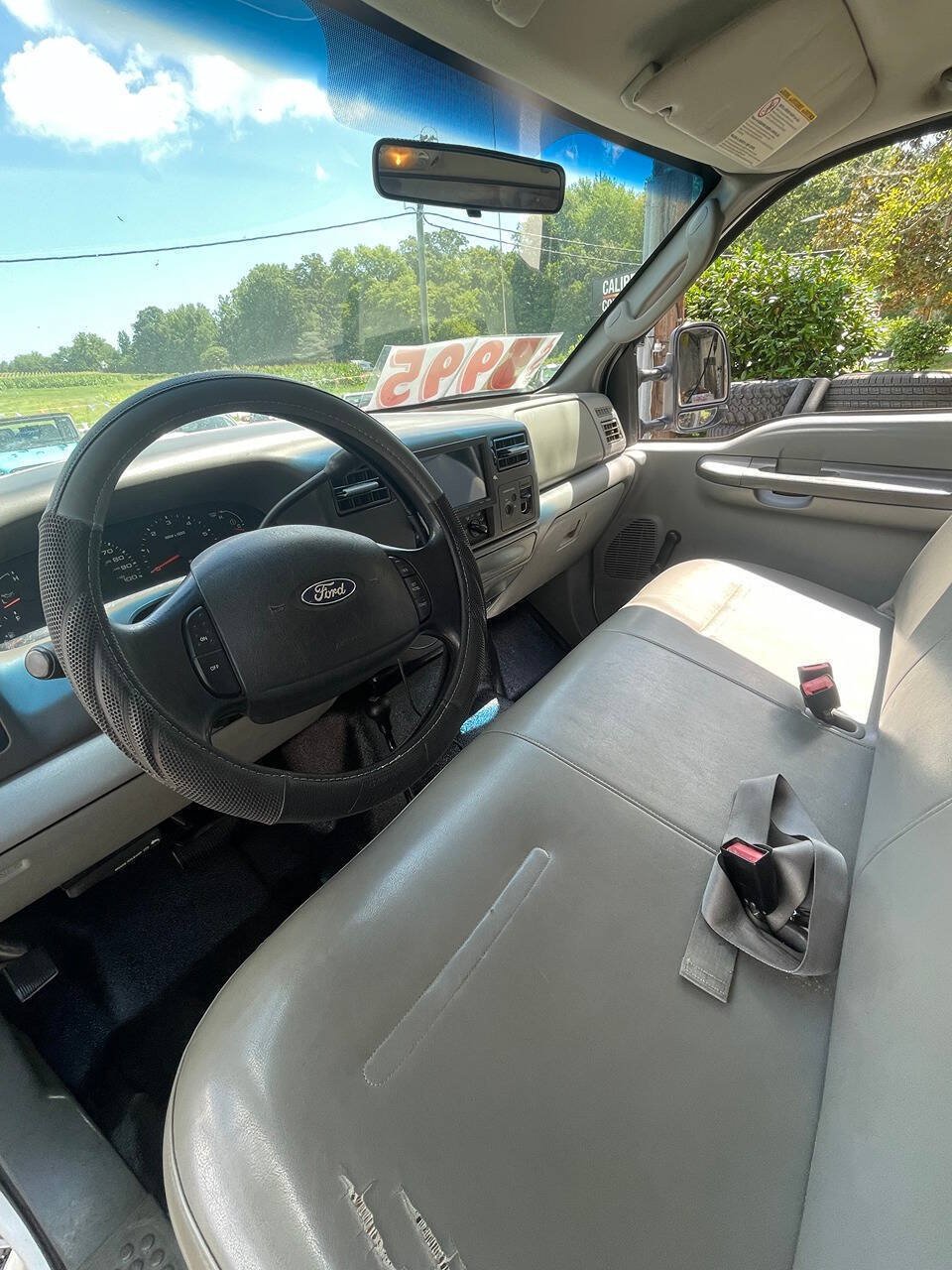 Used 2004 Ford F250 XL AWD/4WD image 11