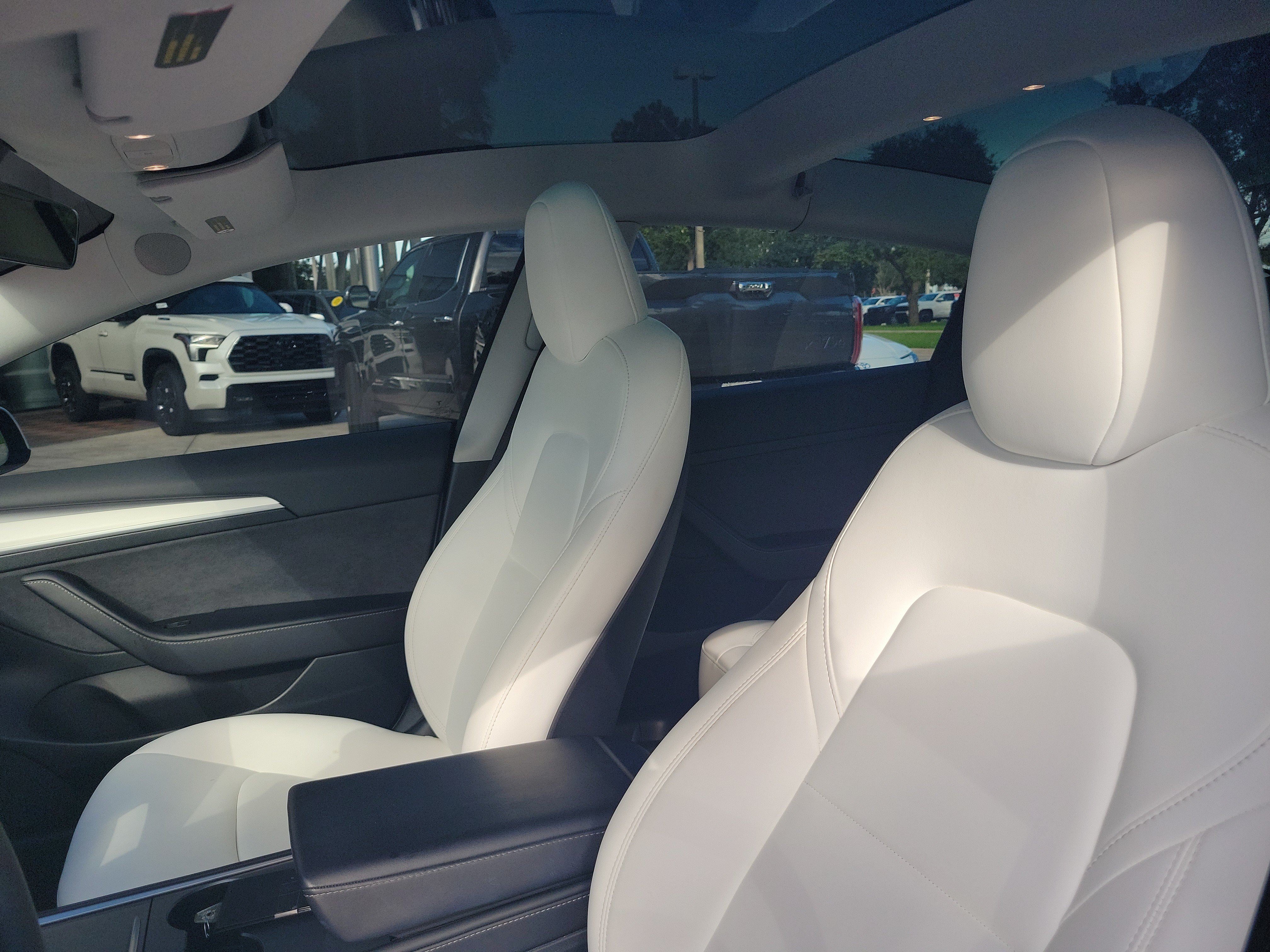 Used 2023 Tesla Model 3 Standard Range RWD image 23
